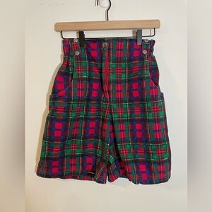Vintage Crazy Horse Red Plaid High Waisted Elastic Stretch Waist Shorts Size 6